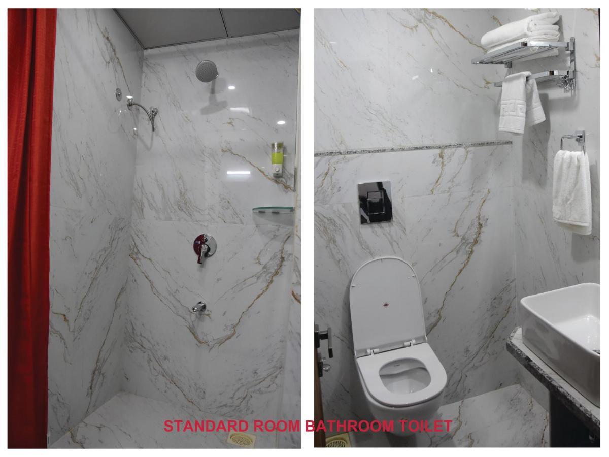 Regal Panhala Residency Hotell Exteriör bild